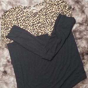 PINK Victoria's Secret Leopard Tee